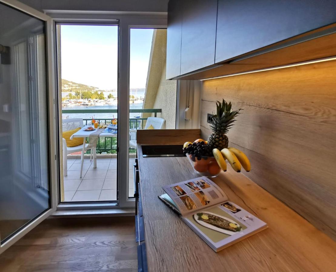 Olmissum Rooftop Sea View Omiš Extérieur photo